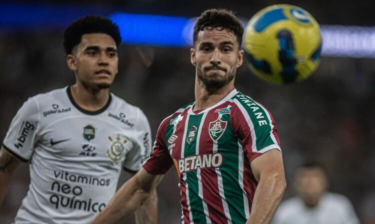 Com Libertadores como alvo, Corinthians e Fluminense jogam em Itaquera Com Libertadores como alvo, Corinthians e Fluminense jogam em Itaquera
