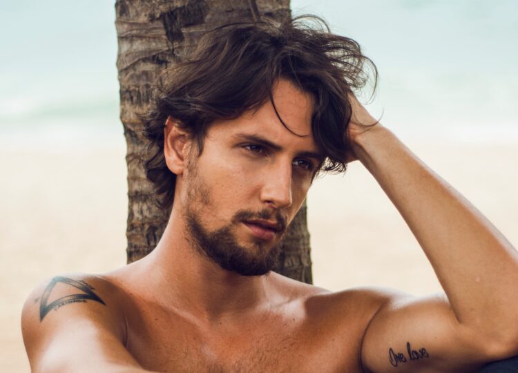 A volta de Pedro Albuquerque ao trabalho de modelo