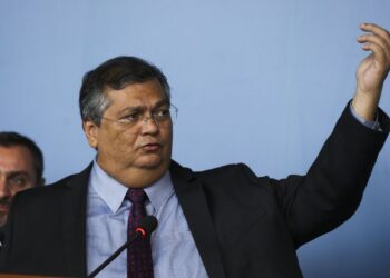 Ministro anuncia órgão para monitorar violência contra jornalistas