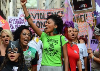 Estações de transporte em SP terão programação para o Dia da Mulher