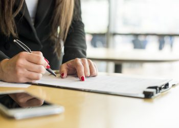 Ambiente regulatório do país ainda é confuso e difícil de navegar, avalia CNI