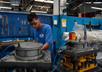 Indústria: queda de 1,3% no primeiro trimestre interrompe trajetória de alta