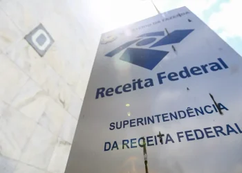 Receita Federal libera consulta ao quarto lote de restituição do IR 2024