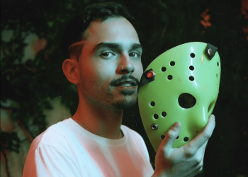 Mudriniz apresenta show ao vivo e canções inéditas do futuro álbum em São Paulo