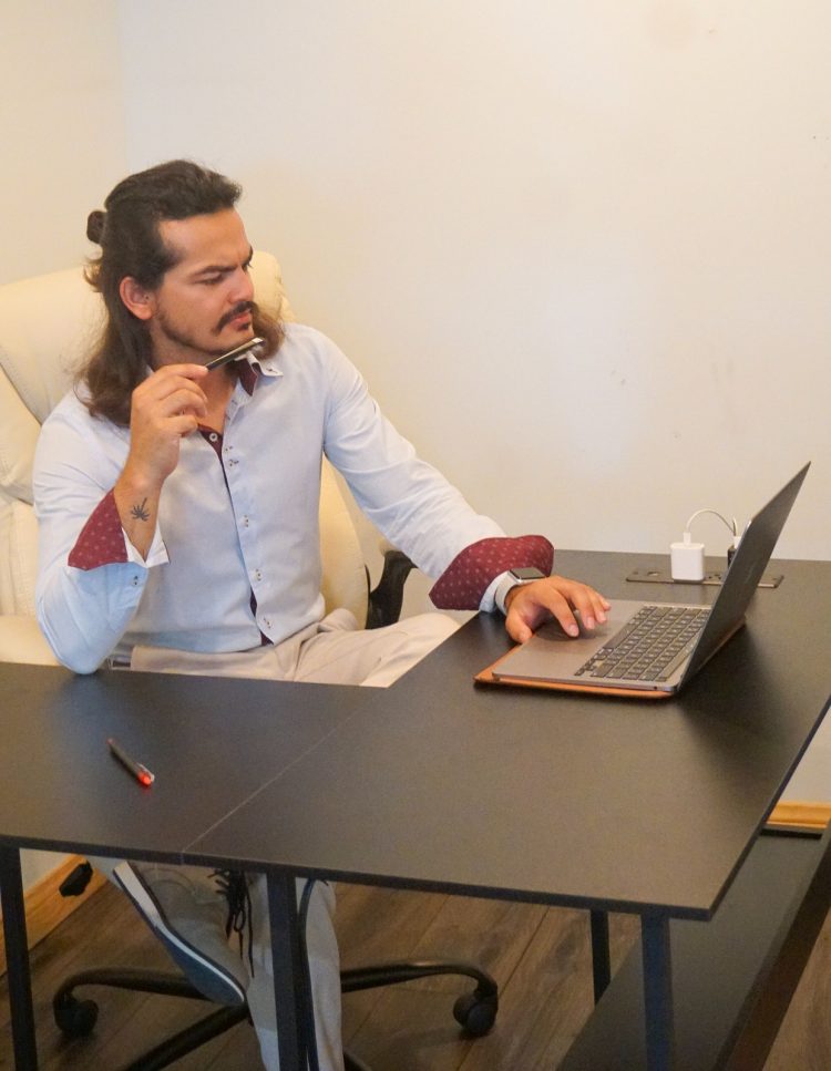 João Lucas Bueno: Revolucionando a Indústria com Inteligência Artificial