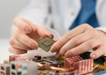 Incentivo à produção de semicondutores nacionais vira lei