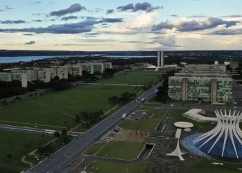 Orçamento 2025: mínimo a R$ 1.059 é destaque do Projeto