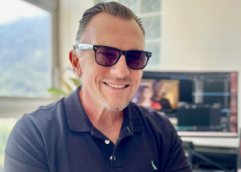 Quentin Lewis vence prêmio como “Melhor Diretor” no festival internacional Lima Webfest 