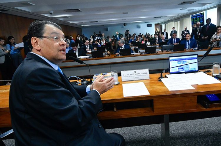 Reforma Tributária: CCJ aprova plano de trabalho, mas deixa setores de fora Reforma Tributária: CCJ aprova plano de trabalho, mas deixa setores de fora