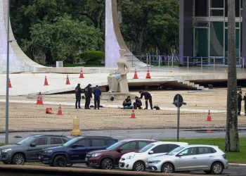 Explosões em Brasília: Praça dos Três Poderes e trânsito na Esplanada liberados nesta sexta-feira (15)