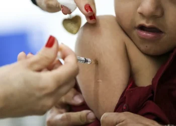 Minas Gerais: campanha de multivacinação para  crianças e adolescentes vai até 29/11