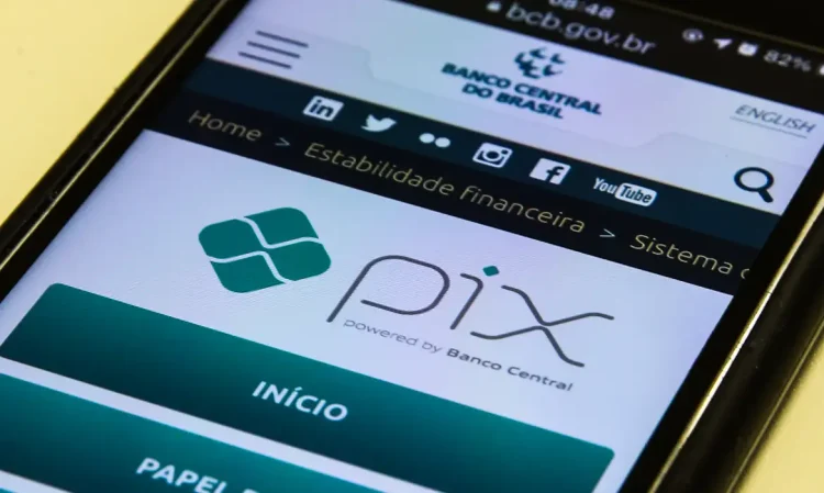 Pix reduz uso de notas como forma de pagamento Pix reduz uso de notas como forma de pagamento