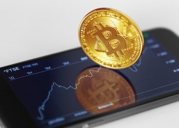 Bitcoin: a criptomoeda pode substituir o ouro?