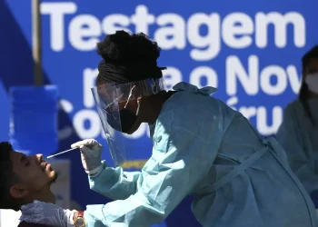 Covid-19: municípios do interior registraram 68 mil casos em 2025; doença volta a preocupar gestores
