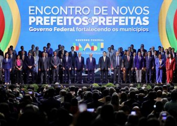 Novo PAC Seleções ganha destaque na abertura do Encontro de Prefeitos e Prefeitos, em Brasília