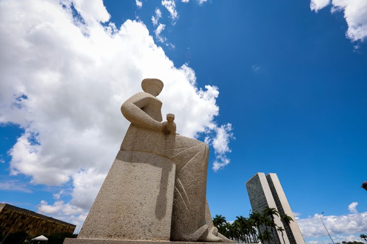 Emendas parlamentares: STF já formou maioria para homologar plano aprovado por Dino