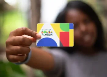 Bolsa Família e Auxílio Gás:  pagamentos começam nesta segunda-feira (28)