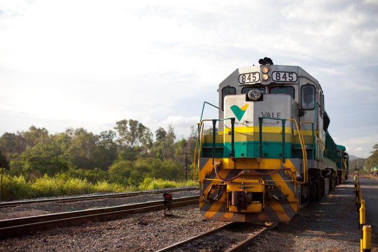 Estradas de ferro Carajás e Vitória a Minas: ANTT define bases para repactuar contratos concessão