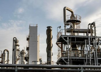 Indústria química: produção, vendas e demanda interna caem no primeiro bimestre de 2025