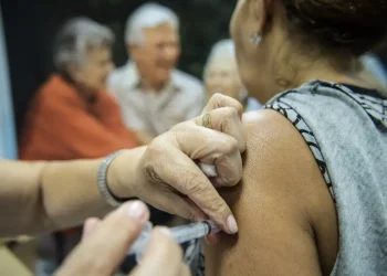 Infogripe: aumentam hospitalizações de crianças pequenas em estados do Nordeste