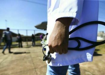 PISO DA ENFERMAGEM: confira lista dos municípios que recebem maiores valores