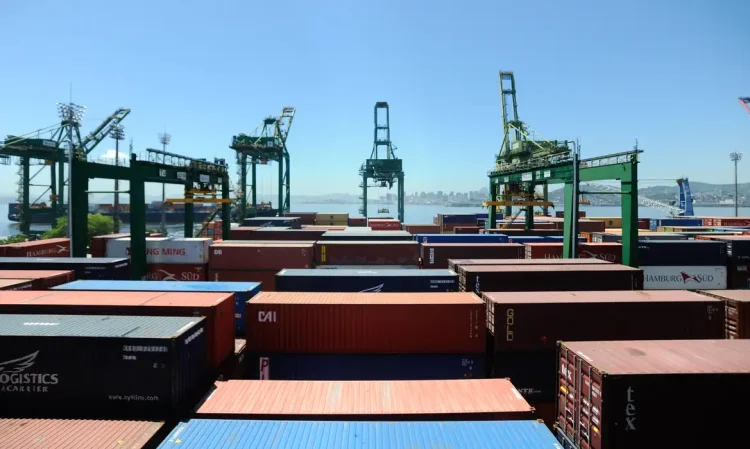Maioria das principais importações do Brasil depende apenas de 1 ou 2 países, diz estudo