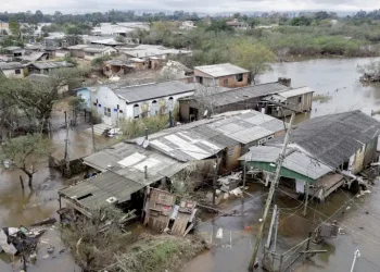 Chuvas no Rio Grande do Sul atingem mais de 100 municípios e deixam três mortos