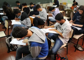 Fundeb: 926 municípios podem ficar sem complementação federal do fundo, em 2026