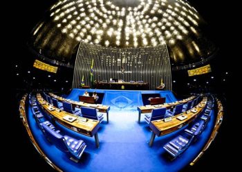Semana agitada no Congresso: IOF, CPMI do INSS e isenção do IR agitam os bastidores
