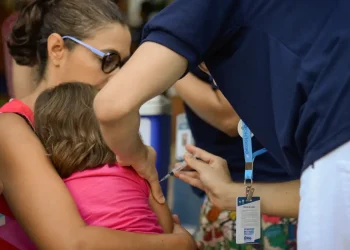 InfoGripe: casos de SRAG seguem em alta entre crianças no Amazonas