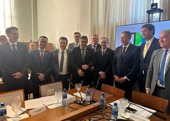Isenção de IR até R$ 5 mil mobiliza setor produtivo e parlamentares em reunião da Frente do Empreendedorismo