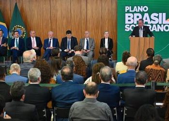 Plano Brasil Soberano traz alívio à indústria e mantêm espaço para negociações com os EUA, avalia presidente da CNI