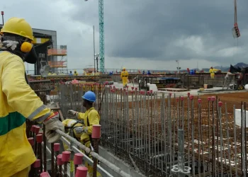 Indústria da construção tem pior agosto em nove anos, aponta CNI