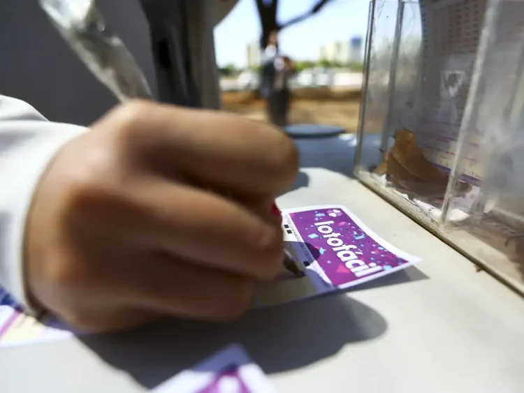 Lotofácil 3483: números e resultado do sorteio de hoje (10/09)