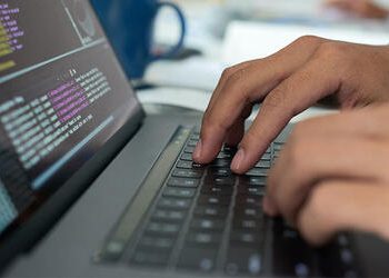 Pesquisa Mensal de Serviços: setor cresce 0,3% em julho