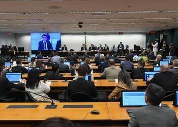 Relator da LDO fixa limite para pagamento de emendas até três meses antes das eleições