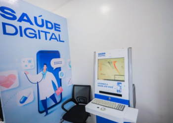 Saúde digital atrai 8 em cada 10 brasileiros, mas obstáculos limitam acesso