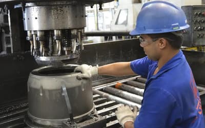 Confiança do empresário industrial sobe em 21 setores, mas cenário de pessimismo ainda prevalece, aponta CNI Confiança do empresário industrial sobe em 21 setores, mas cenário de pessimismo ainda prevalece, aponta CNI