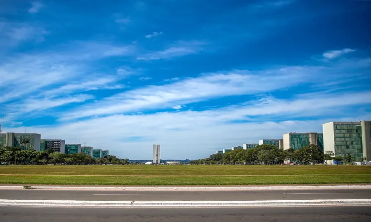 Reforma administrativa: o que prevê proposta da Câmara para estados e municípios