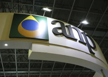 Royalties: ANP repassa R$ 830 milhões a 479 municípios; valor é referente a contratos de partilha de produção