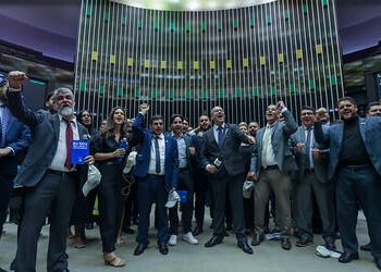 Simples Nacional: frentes parlamentares do Congresso se unem por reajuste dos limites de faturamento