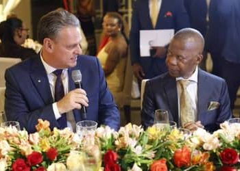 Brasil celebra 50 anos de independência de Angola e reafirma parceria estratégica