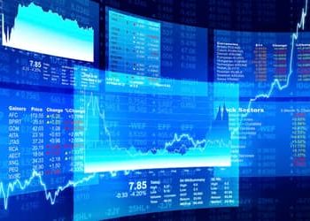 Ibovespa renova máxima histórica e encerra com mais de 158 mil pontos
