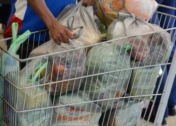 Inmetro encontra 3,7 mil irregularidades em produtos da cesta básica durante operação nacional