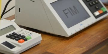 Voto distrital misto volta à pauta da Câmara e reacende debate sobre reforma eleitoral Voto distrital misto volta à pauta da Câmara e reacende debate sobre reforma eleitoral