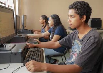 Internet chega a mais de 2 mil escolas públicas do Rio Grande do Norte
