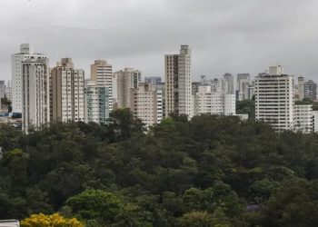 Municípios bilionários: Brasil tem 195 municípios com receita orçamentária acima de R$ 1 bi; confira ranking