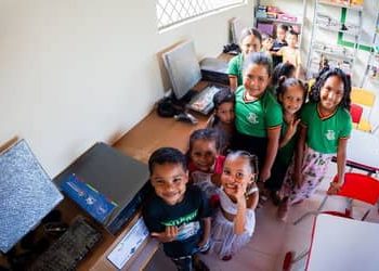 Programa Computadores para Inclusão doa 140 máquinas para o Piauí em 2025