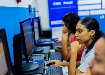 Programa Computadores para Inclusão doa 60 máquinas para Roraima em 2025