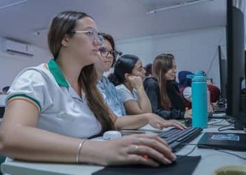 Programa Computadores para Inclusão doa mais de 20 máquinas para o RN em 2025